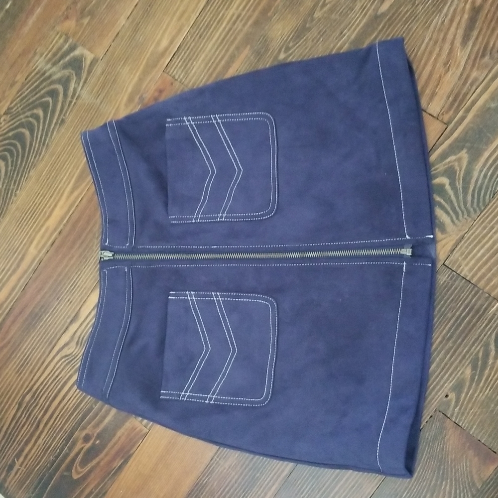 Modcloth Mini Skirt - Picture 3 of 12